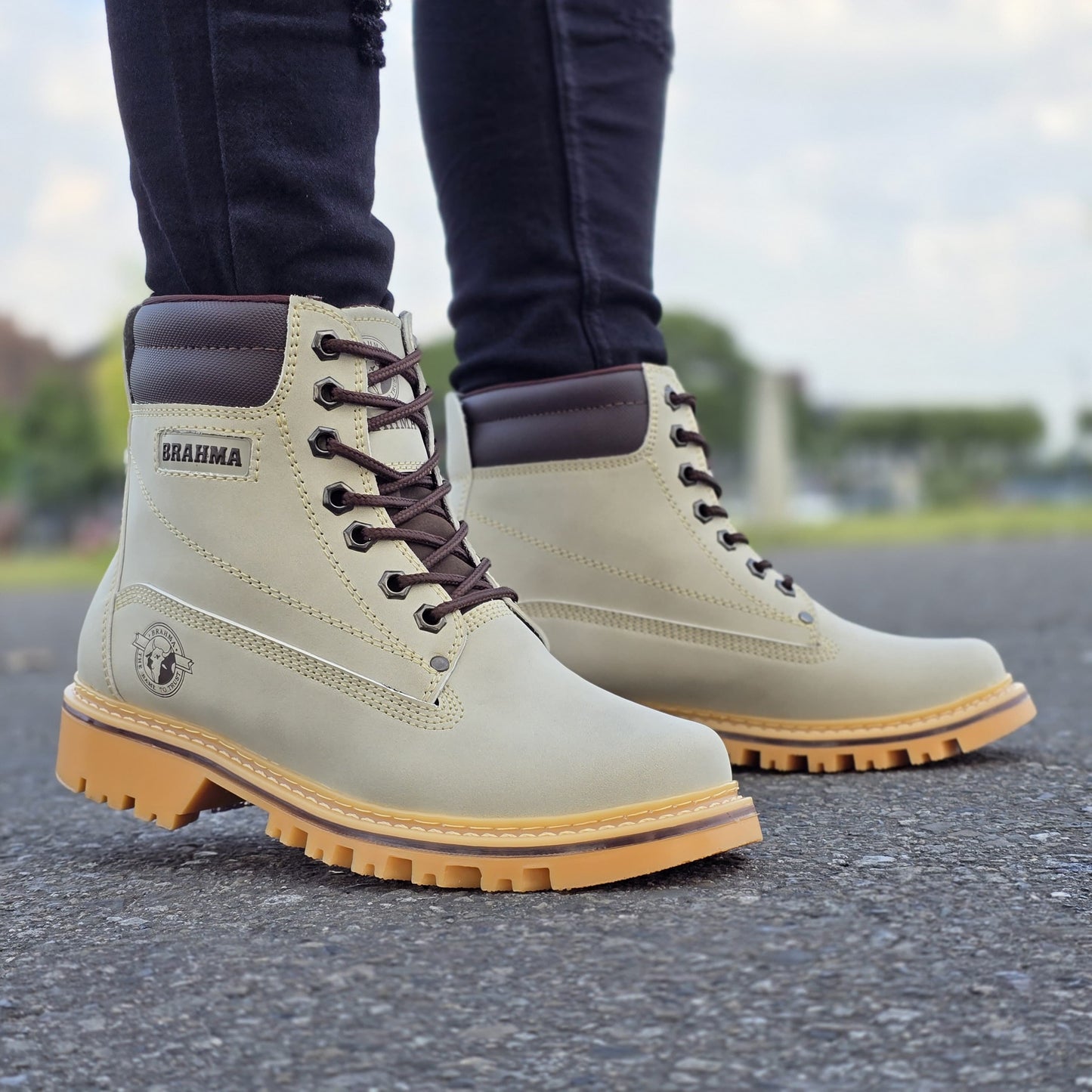 Bota Brahma 100% Cosida +3 Pares Medias